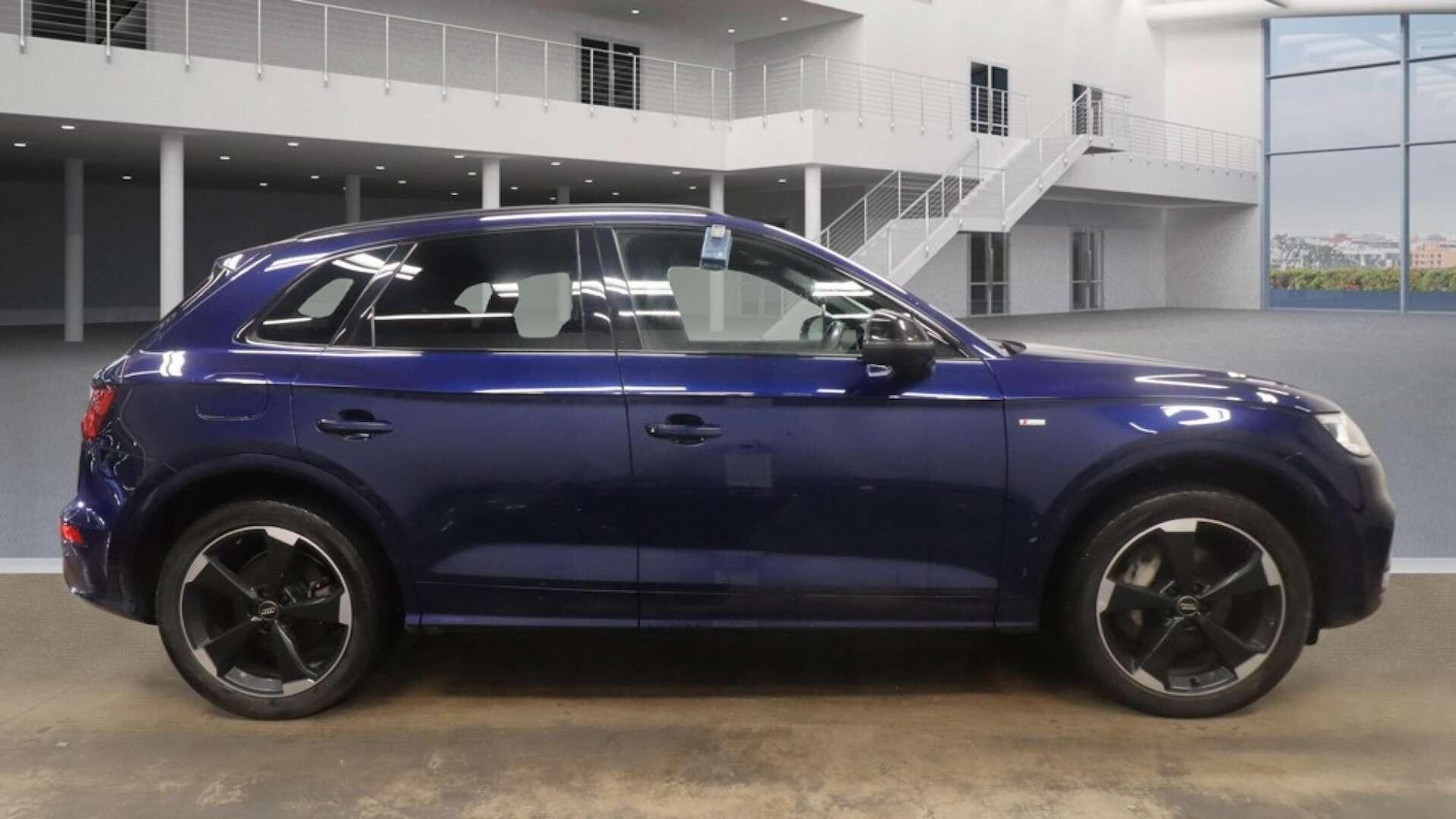 Used Audi Q5 2020 for sale - 77883328: Photo 9