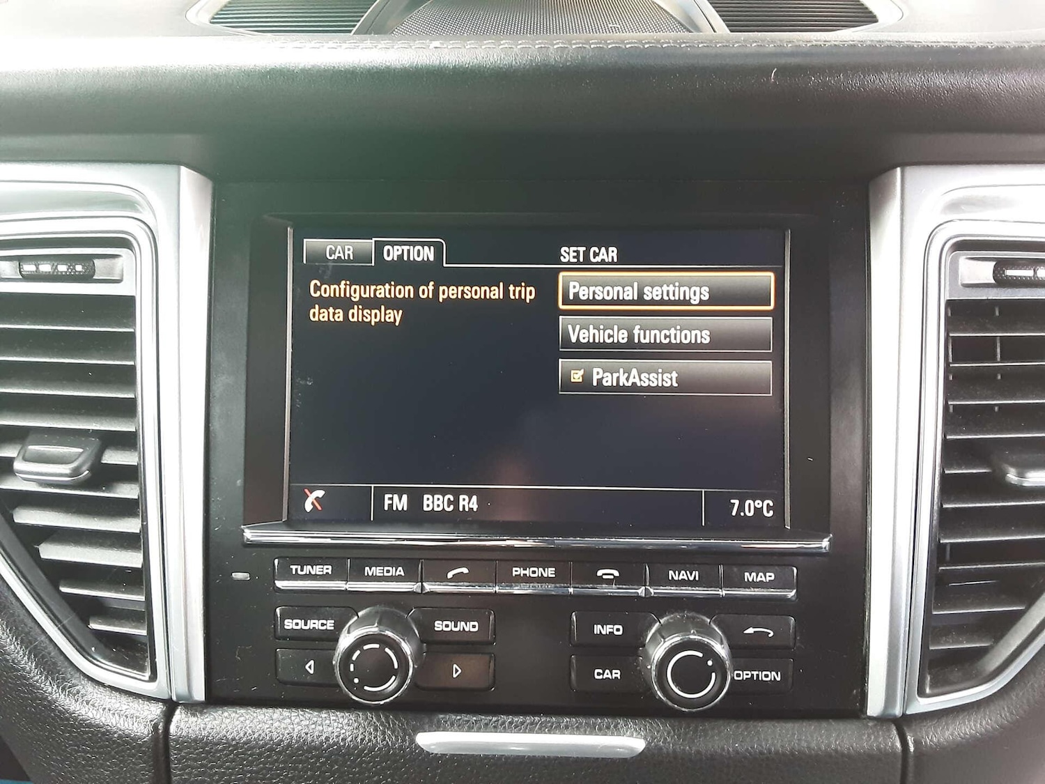 Used Porsche Macan 2015 for sale - 77376773: Photo 37