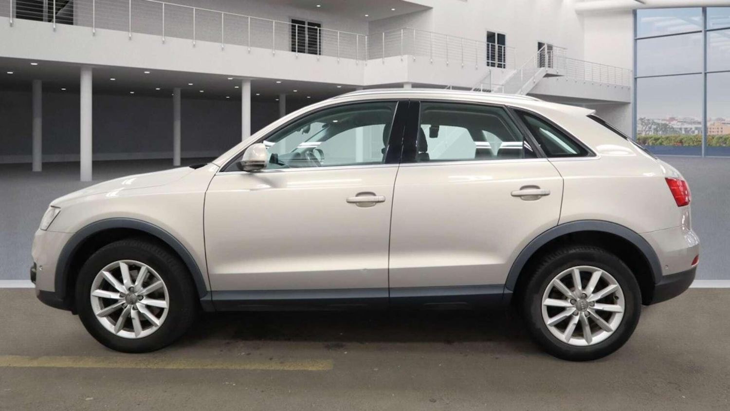 Used Audi Q3 for sale - 77854082: Photo 12