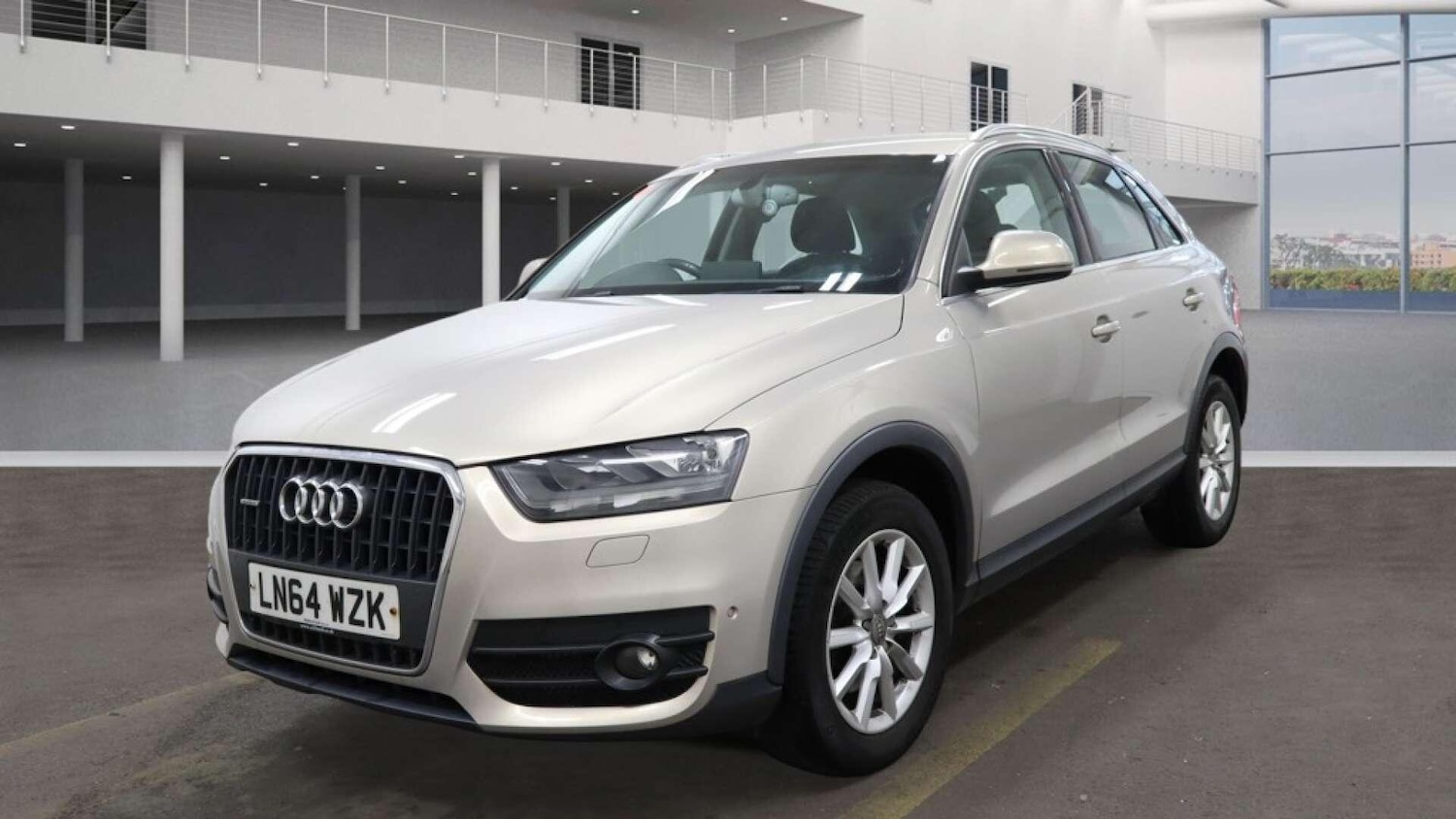 Used Audi Q3 for sale - 77854082: Photo 2