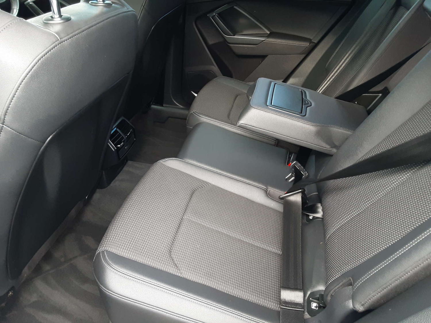 Used Audi Q3 2019 for sale - 76404635: Photo 28