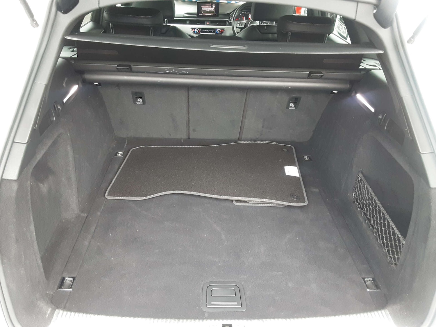 Used Audi A4 2019 for sale - 76404621: Photo 41