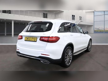 Used Mercedes-Benz GLC 2017 for sale - 77440124: Photo