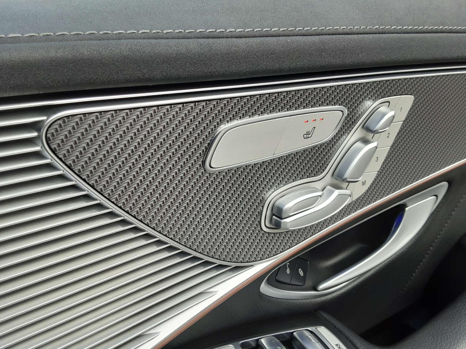 Used Mercedes-Benz EQC 2020 for sale - 77598645: Photo 28