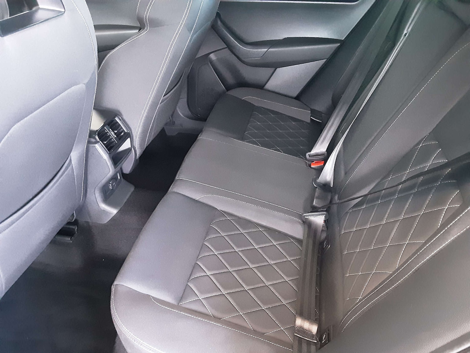 Used Skoda Karoq 2021 for sale - 76411992: Photo 25