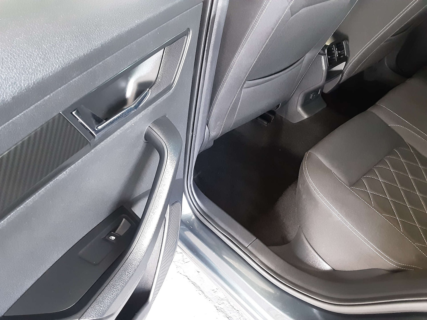 Used Skoda Karoq 2021 for sale - 76411992: Photo 27