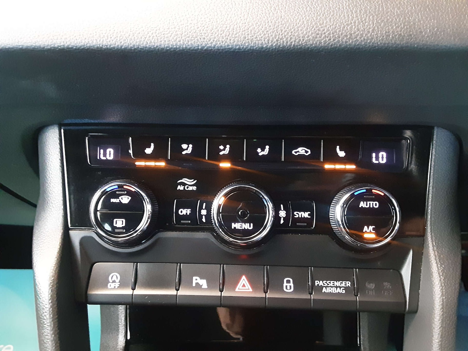 Used Skoda Karoq 2021 for sale - 76411992: Photo 37