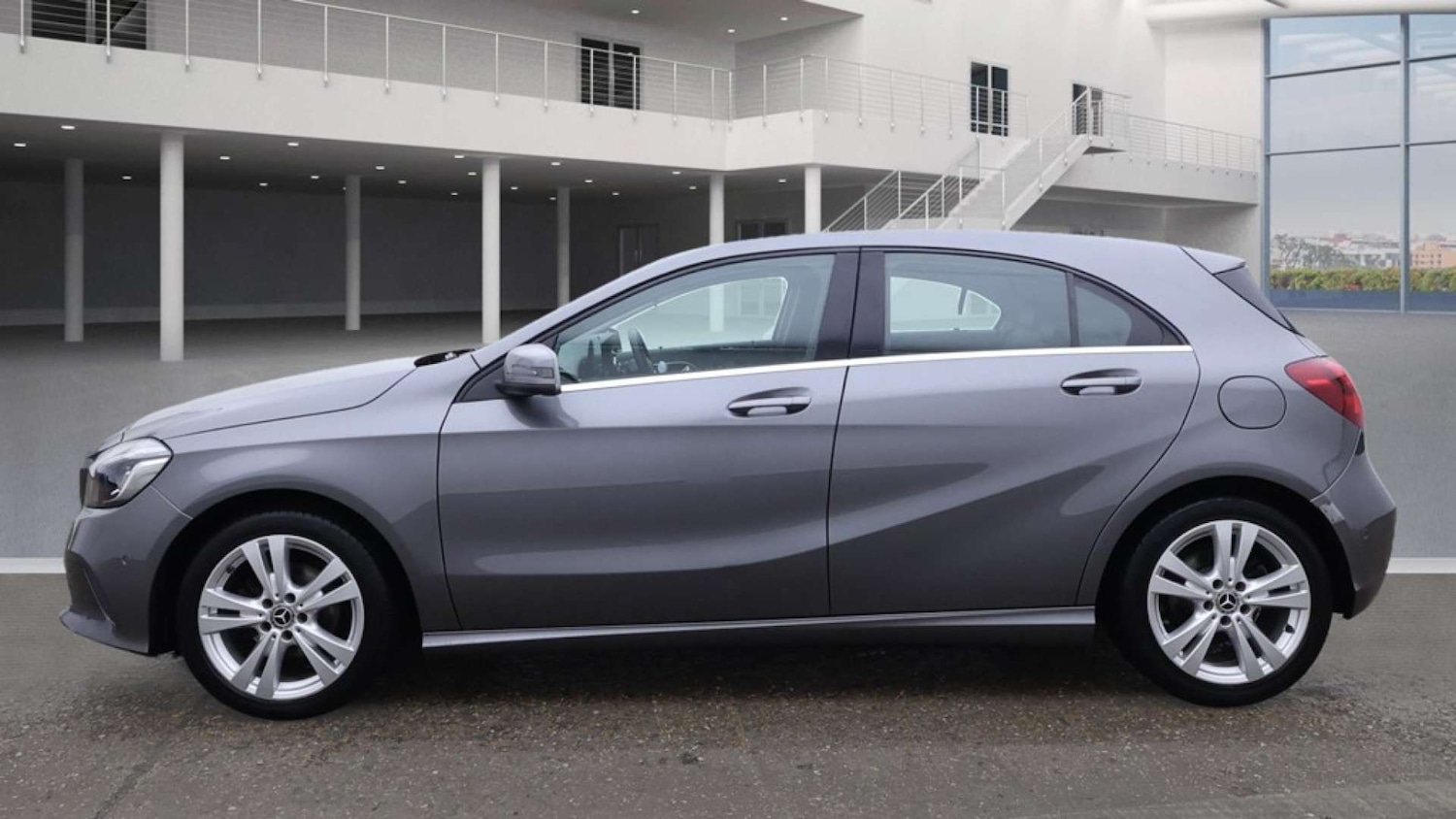 Used Mercedes-Benz A-Class 2018 for sale - 76411988: Photo 10