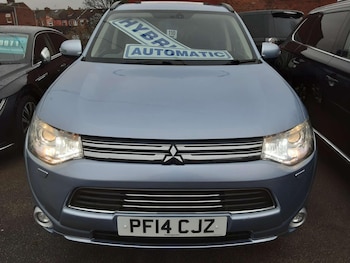 Used Mitsubishi Outlander 2014 for sale - 77017062: Photo