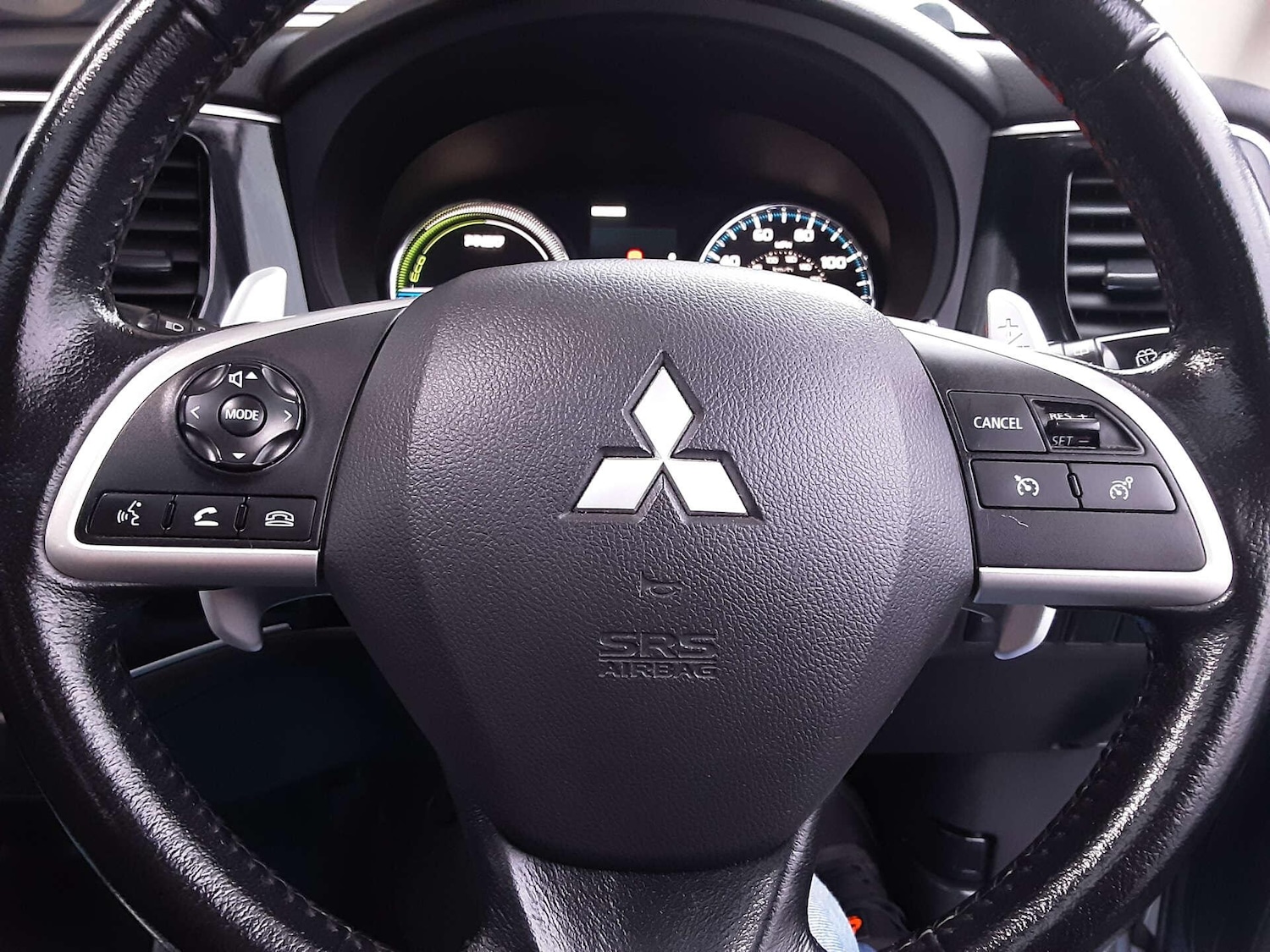Used Mitsubishi Outlander 2014 for sale - 77017062: Photo 30