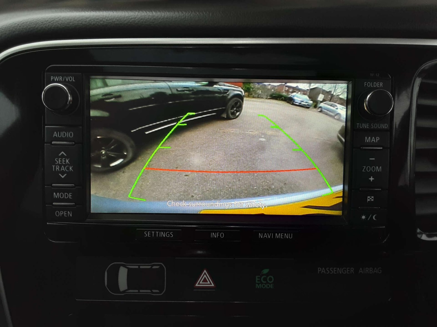 Used Mitsubishi Outlander 2014 for sale - 77017062: Photo 35