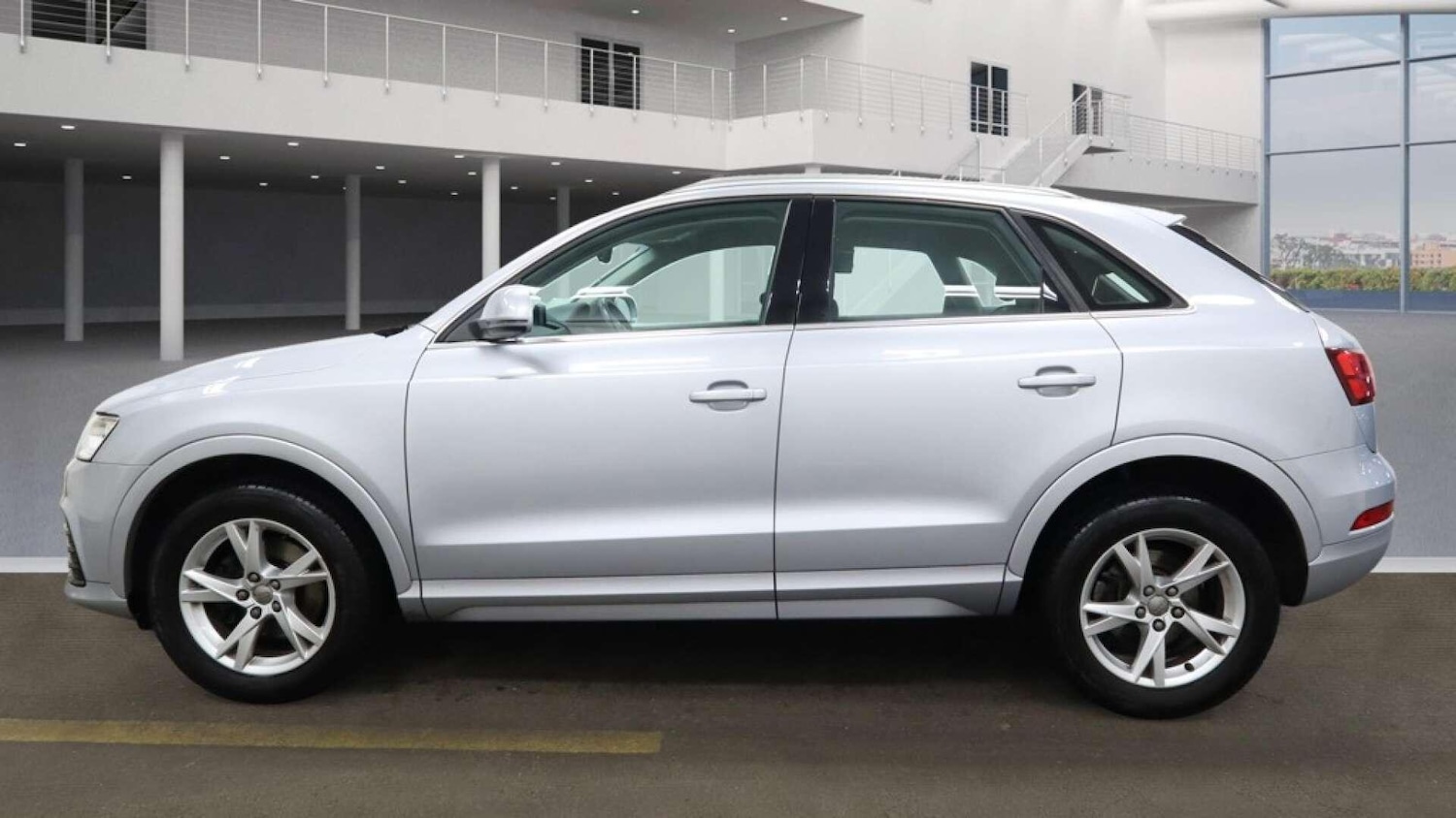 Used Audi Q3 2017 for sale - 76807710: Photo 10