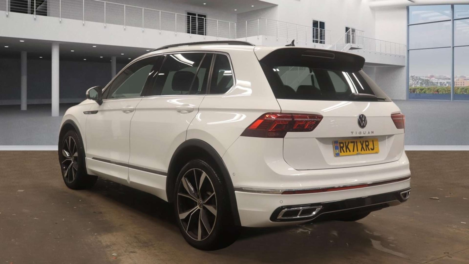 Used Volkswagen Tiguan 2021 for sale - 76407719: Photo 3