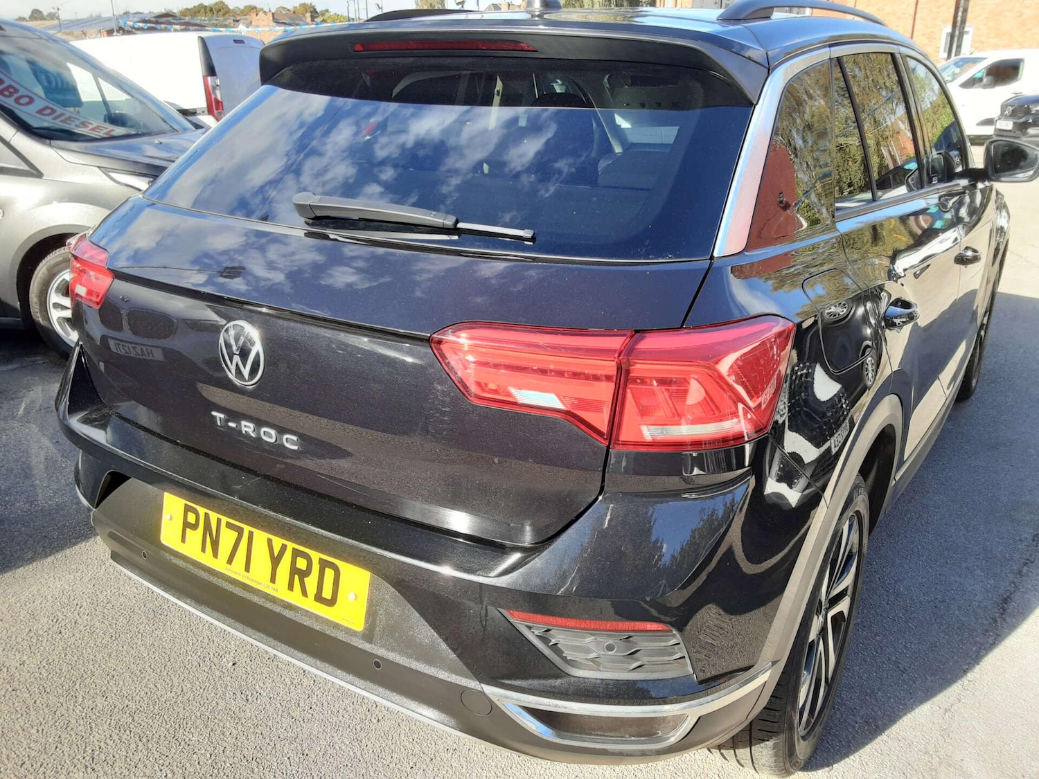 Used Volkswagen T-Roc 2021 for sale - 76807652: Photo 12