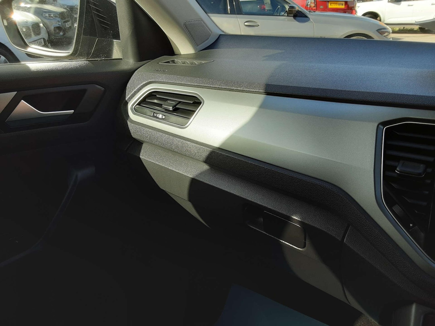 Used Volkswagen T-Roc 2021 for sale - 76807652: Photo 27