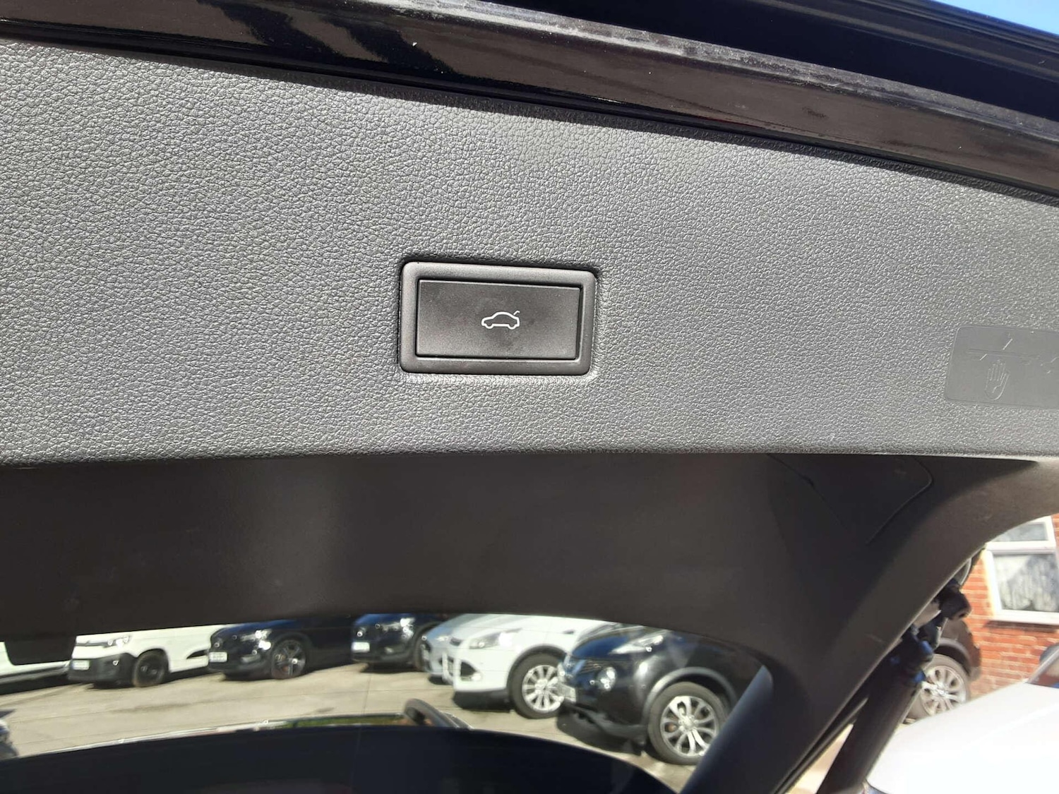 Used Volkswagen T-Roc 2021 for sale - 76807652: Photo 36