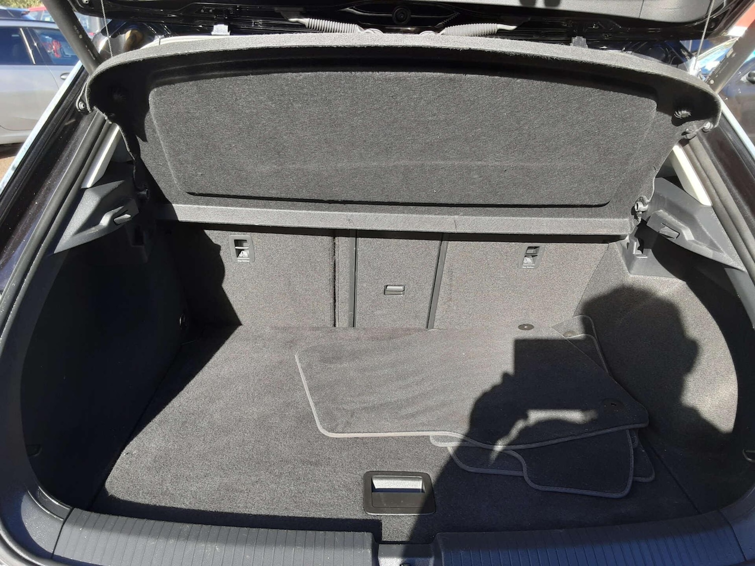 Used Volkswagen T-Roc 2021 for sale - 76807652: Photo 37