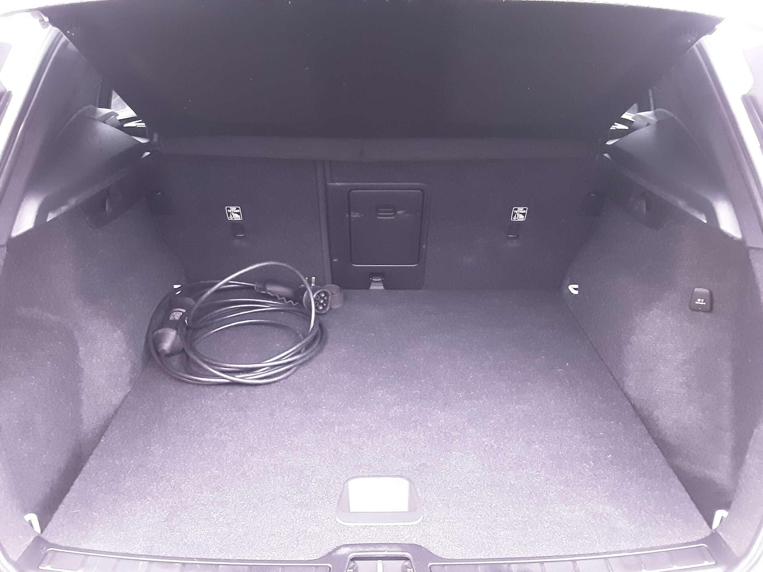 Used Volvo XC40 2021 for sale - 77439870: Photo 30