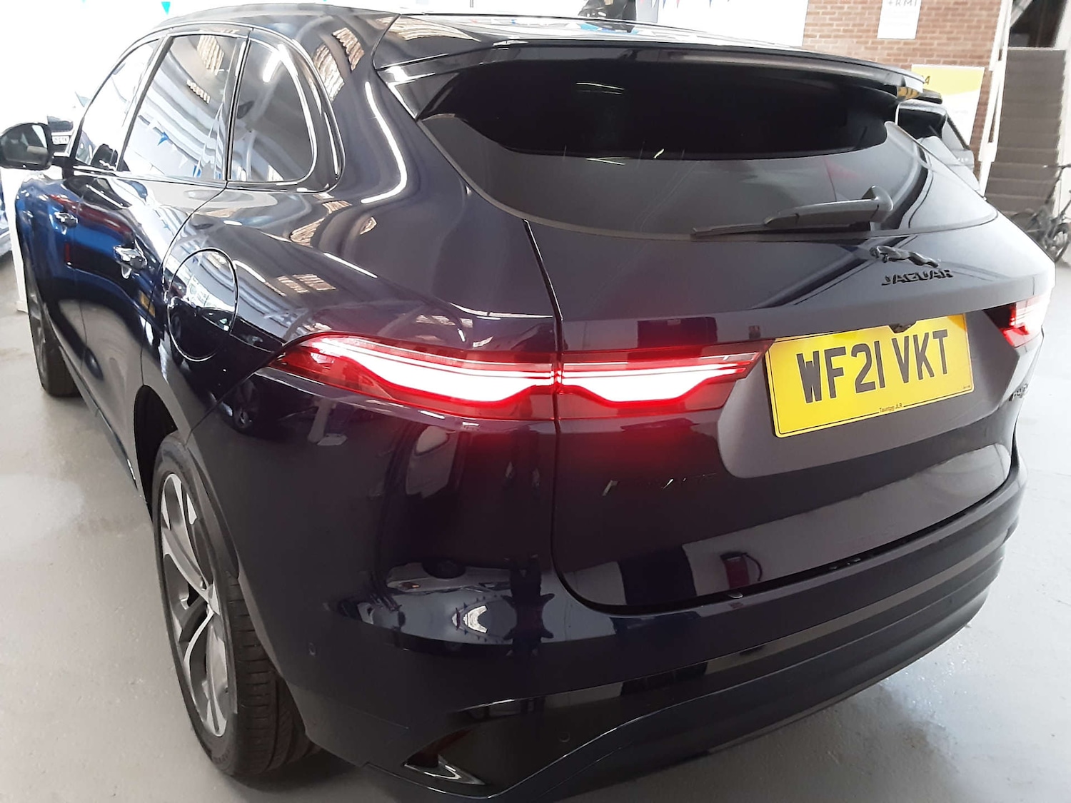 Used Jaguar F-Pace 2021 for sale - 76404540: Photo 14