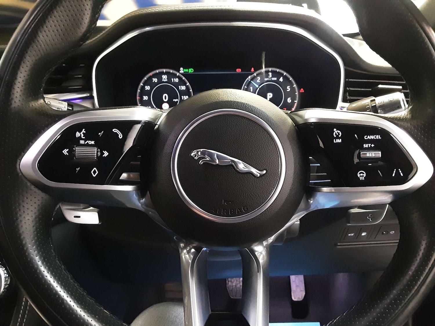 Used Jaguar F-Pace 2021 for sale - 76404540: Photo 31