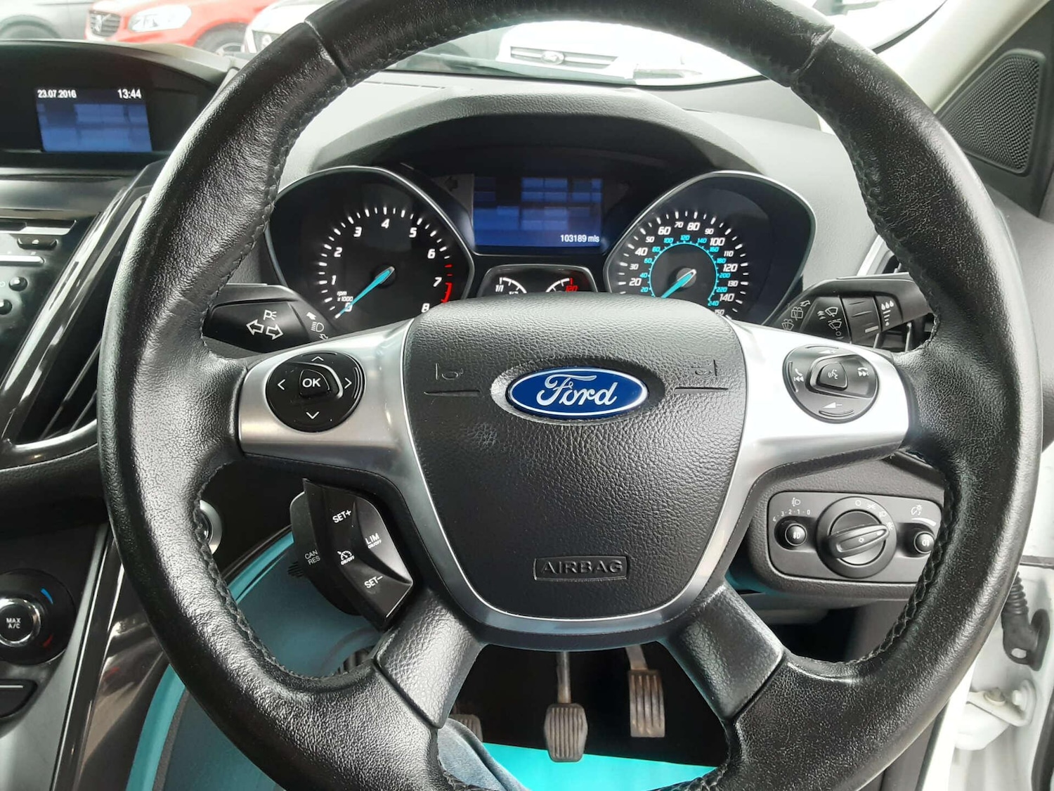 Used Ford Kuga 2015 for sale - 76807702: Photo 32