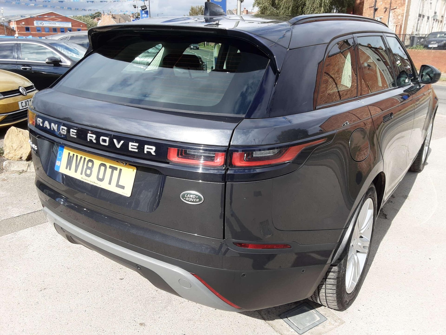 Used Land Rover Range Rover Velar 2018 for sale - 76807670: Photo 10