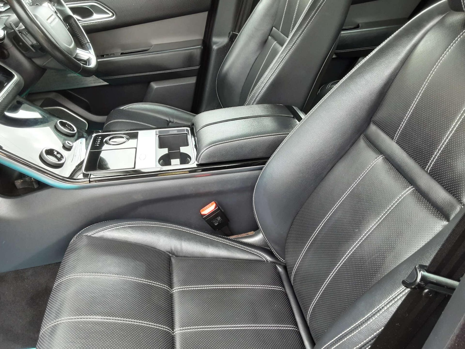 Used Land Rover Range Rover Velar 2018 for sale - 76807670: Photo 26