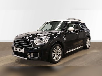 Used MINI Countryman 2017 for sale - 77131050: Photo