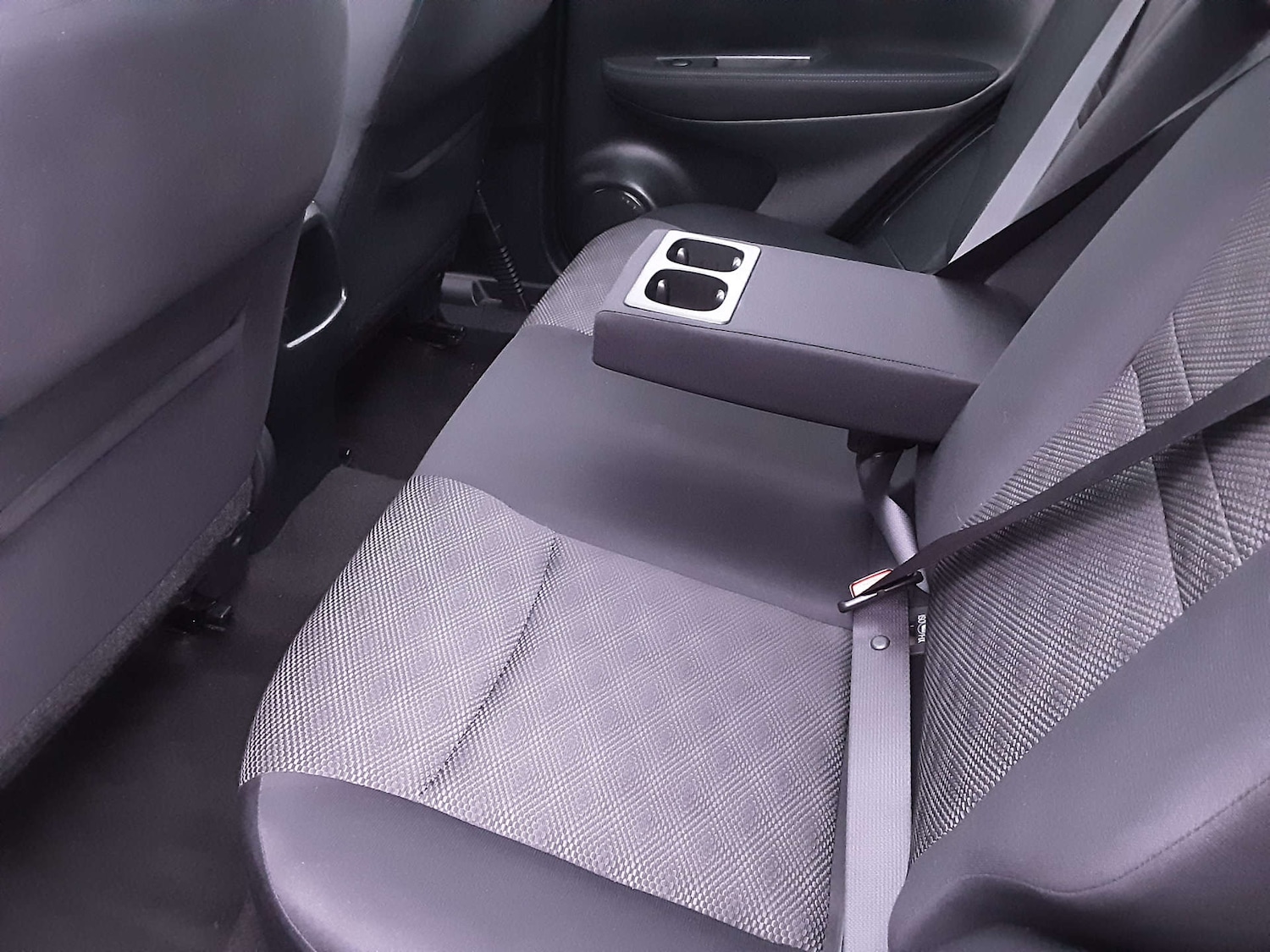 Used Nissan Qashqai 2014 for sale - 76556002: Photo 27