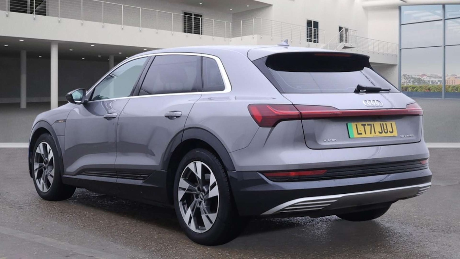 Used Audi e-tron 2021 for sale - 76422546: Photo 3