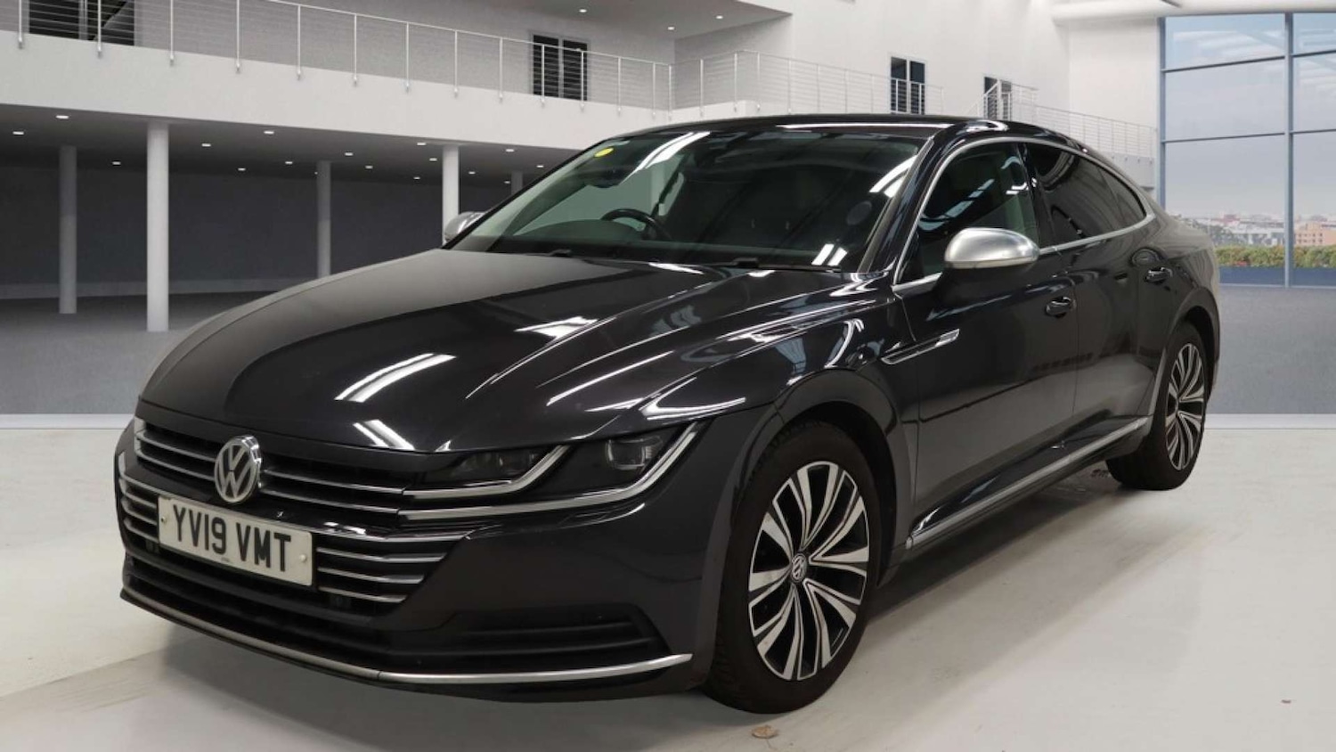 Used Volkswagen Arteon 2019 for sale - 76465964: Photo 2