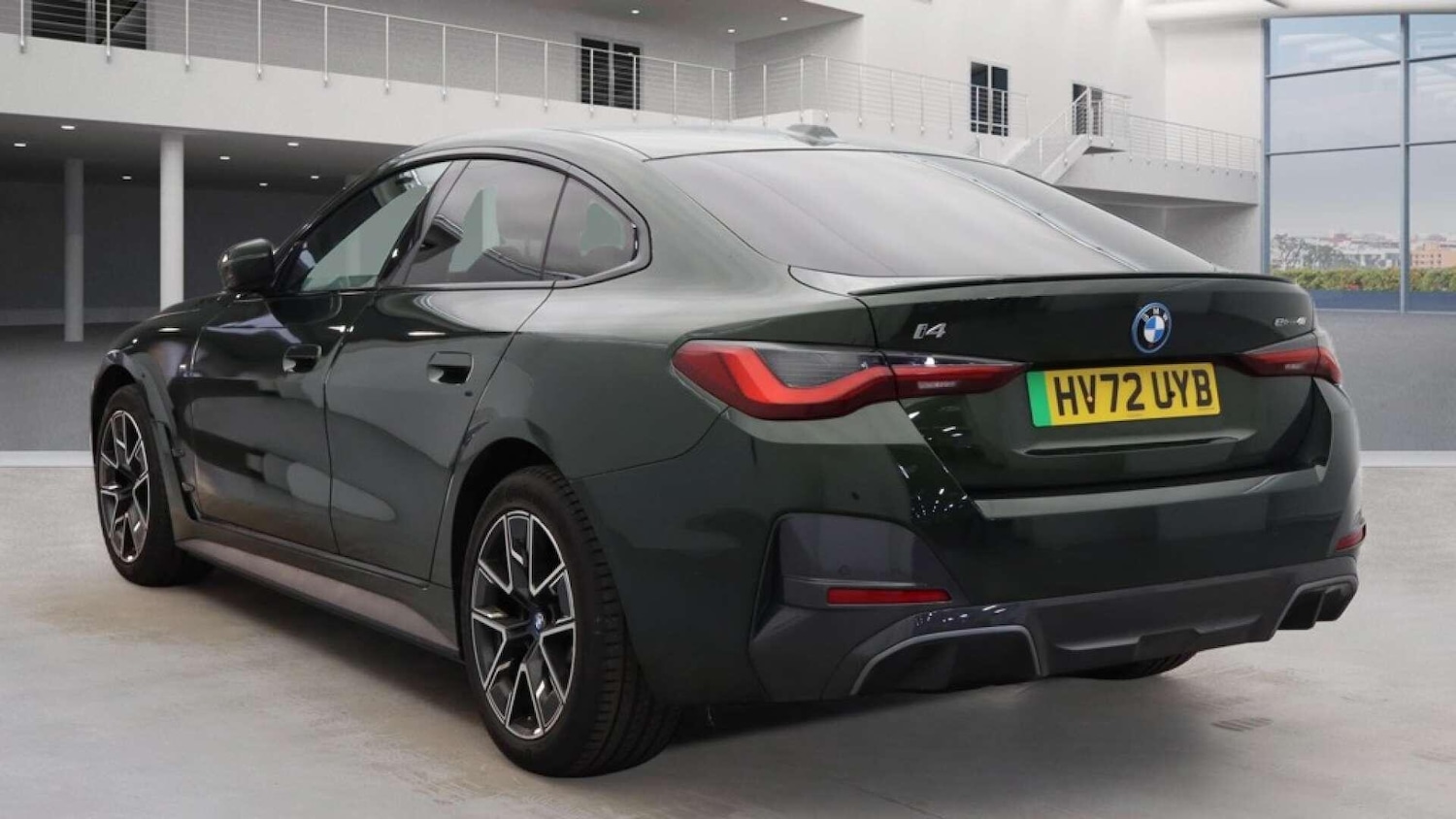 Used BMW i4 2022 for sale - 77440526: Photo 3