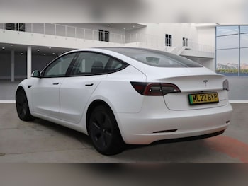 Used Tesla Model 3 2022 for sale - 76720447: Photo