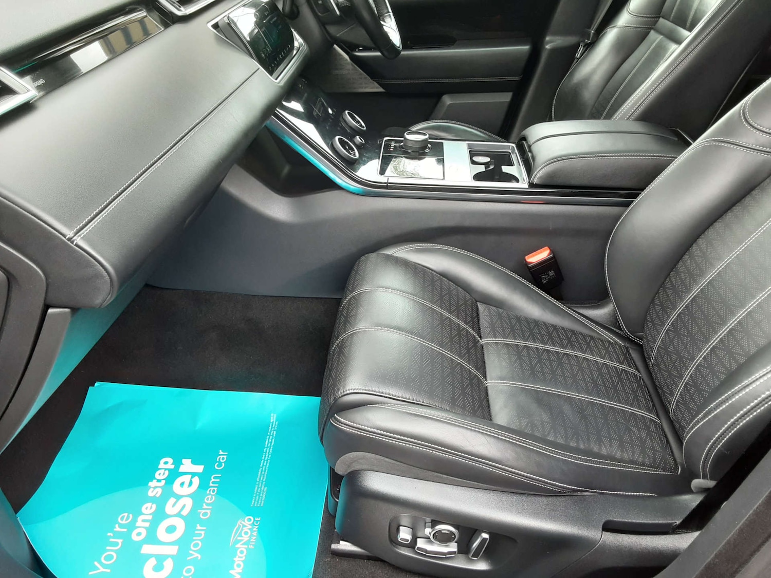 Used Land Rover Range Rover Velar 2019 for sale - 76404584: Photo 27