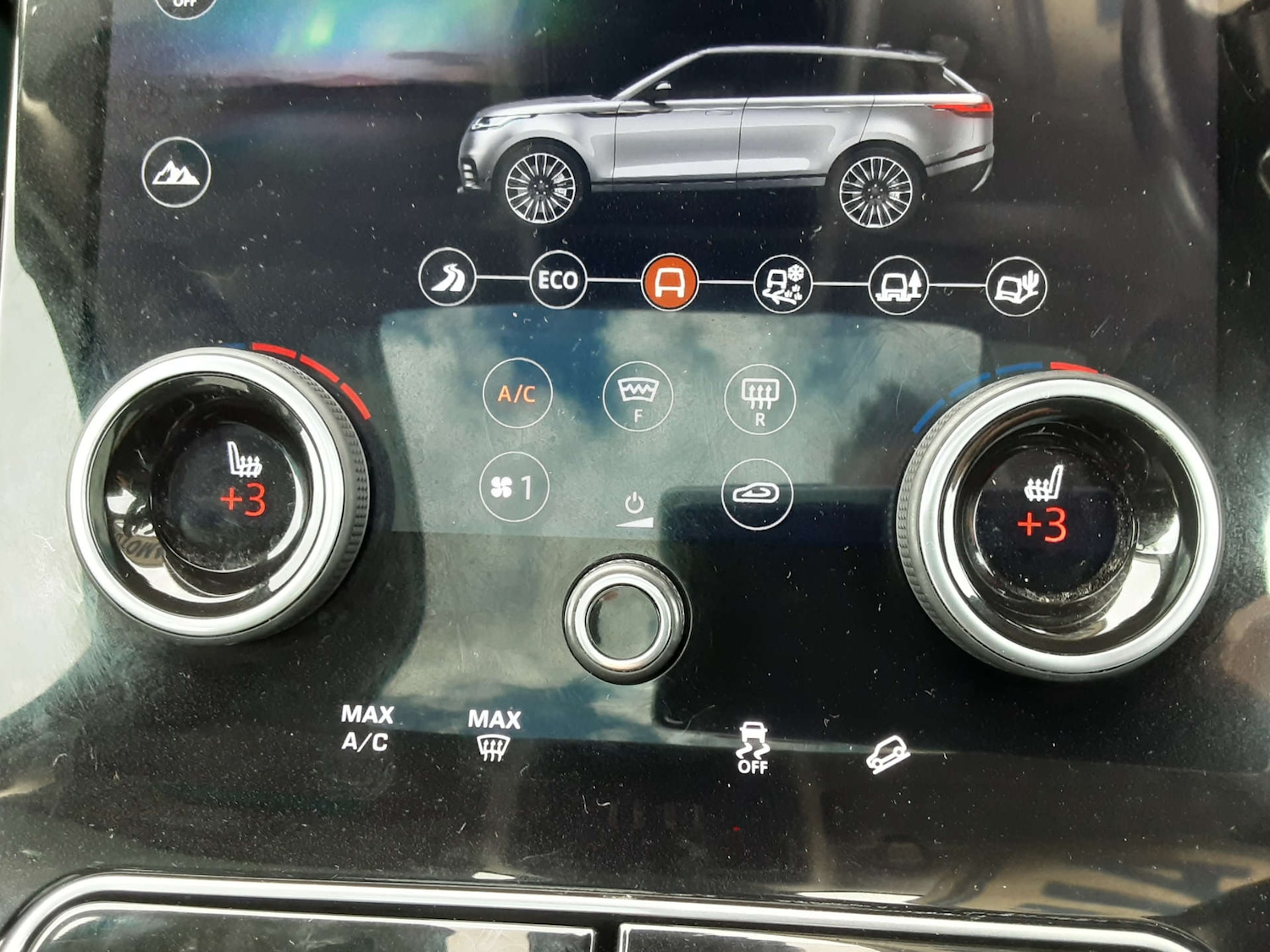 Used Land Rover Range Rover Velar 2019 for sale - 76404584: Photo 39