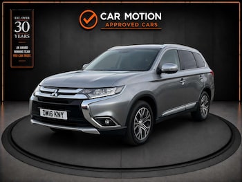 Used Mitsubishi Outlander 2016 for sale - 79552898: Photo