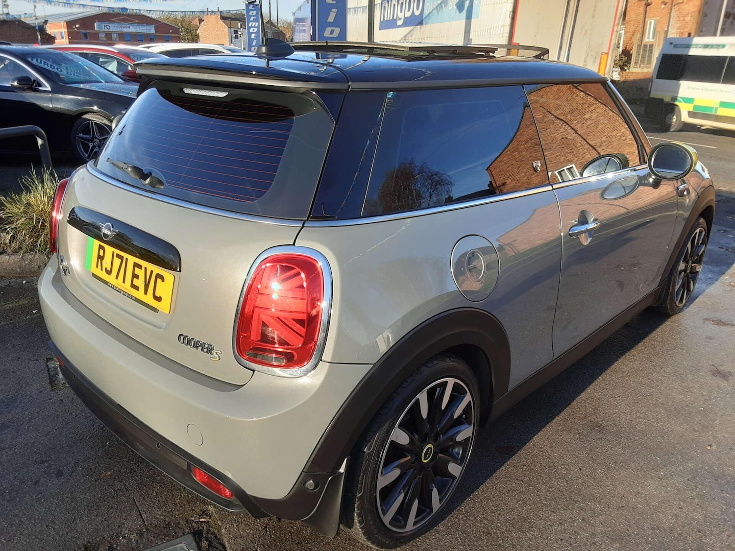 Used MINI Hatch 2021 for sale - 76807672: Photo 17