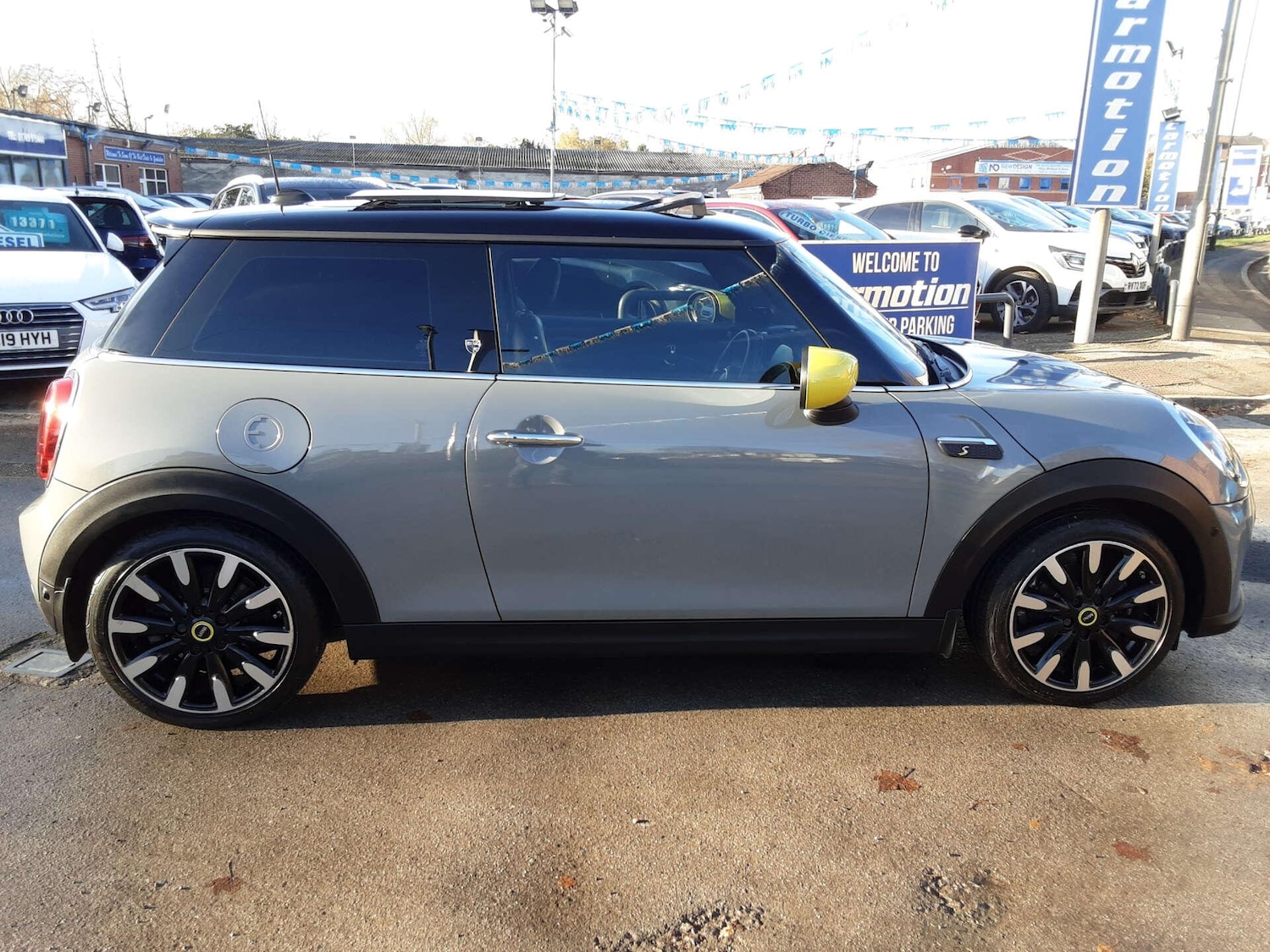 Used MINI Hatch 2021 for sale - 76807672: Photo 18