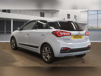 Used Hyundai i20 2018 for sale - 76451753: Photo