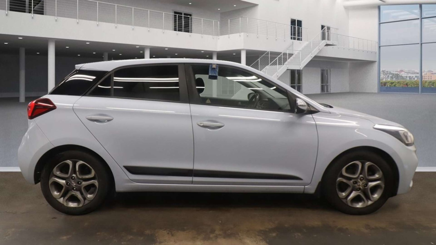 Used Hyundai i20 2018 for sale - 76451753: Photo 6