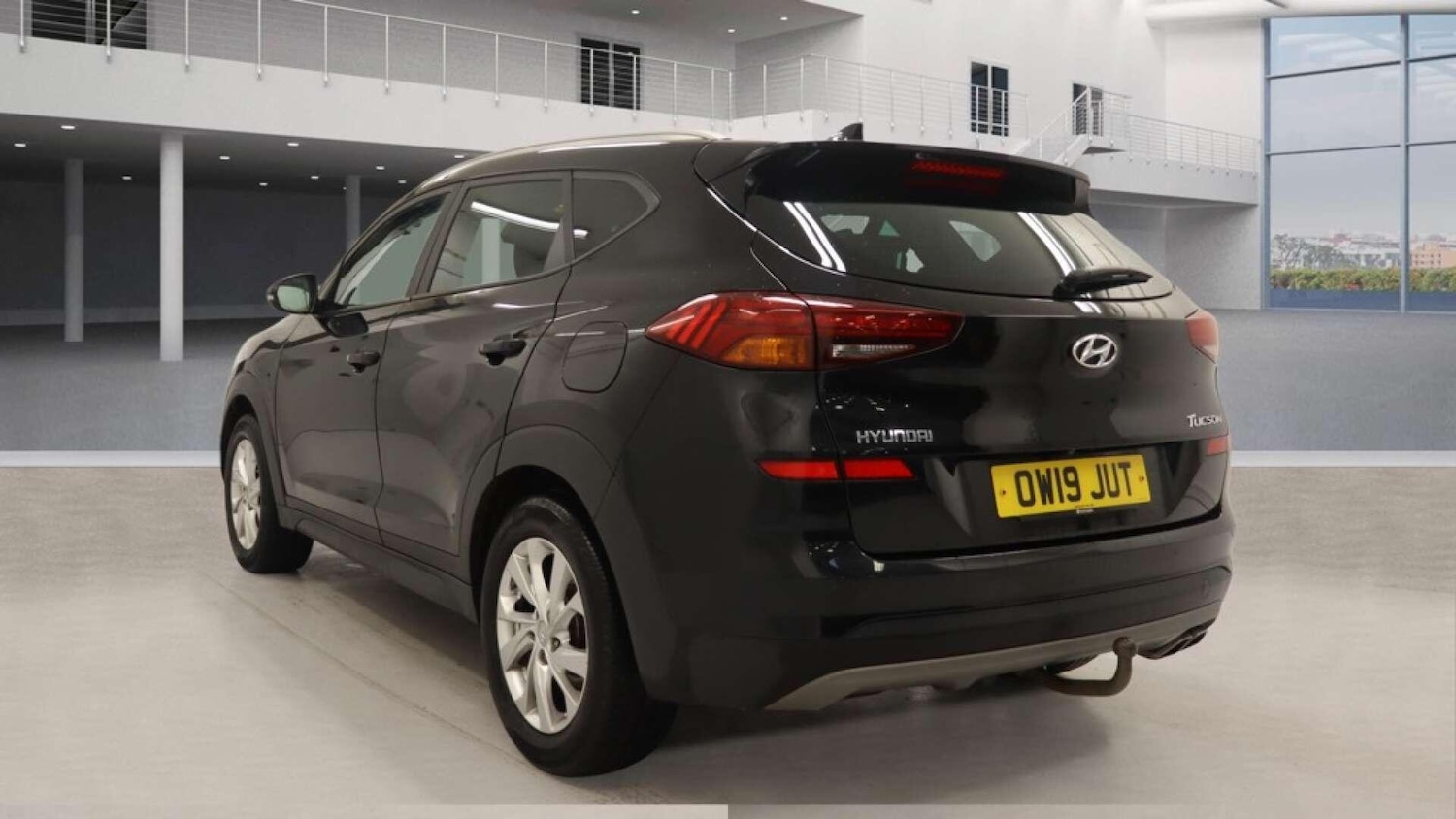 Used Hyundai TUCSON for sale - 77537580: Photo 3