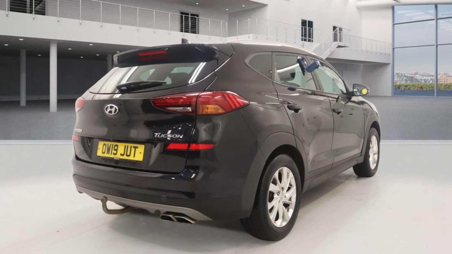 Used Hyundai TUCSON for sale - 77537580: Photo 4