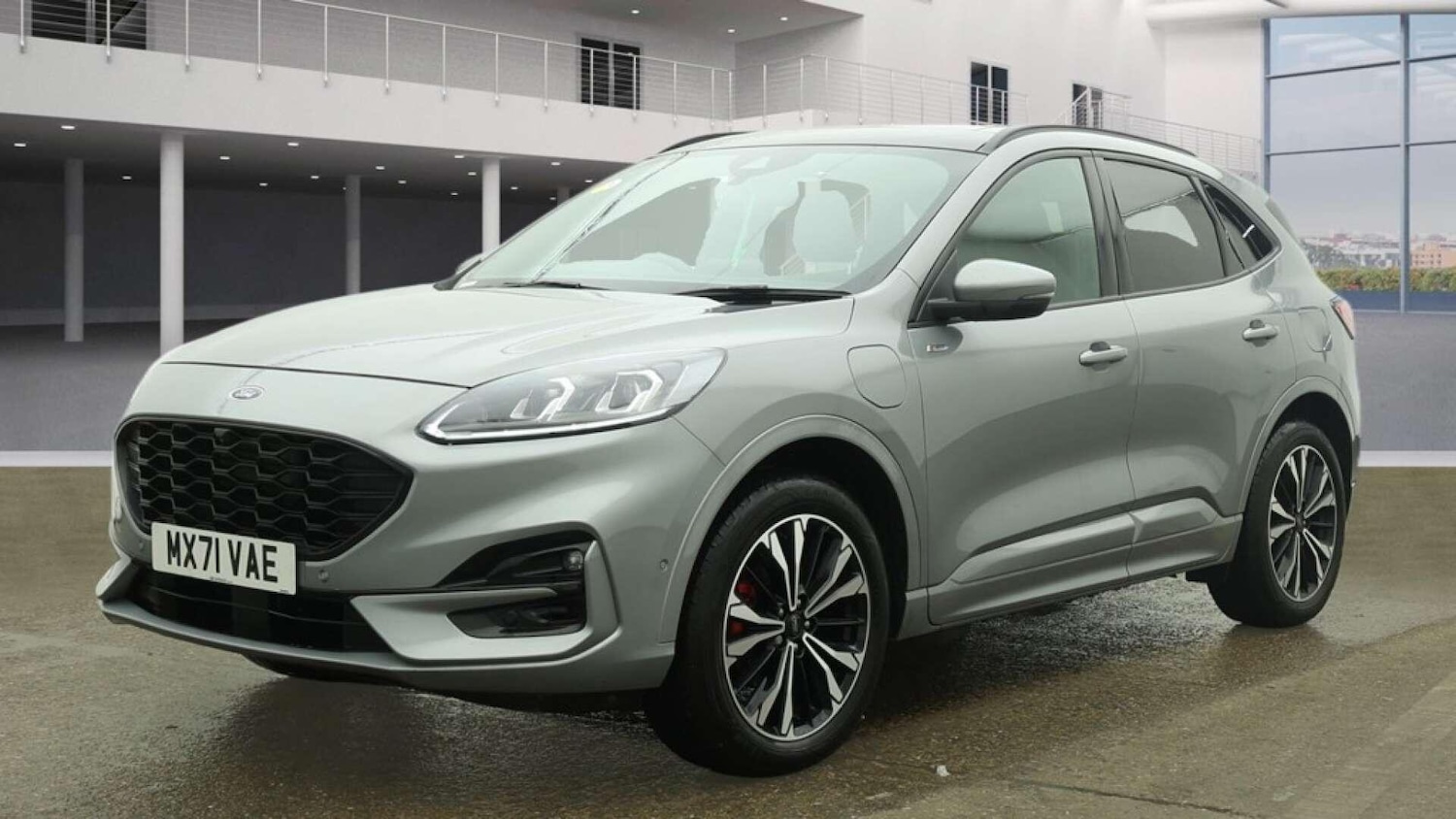 Used Ford Kuga 2021 for sale - 77344534: Photo 2