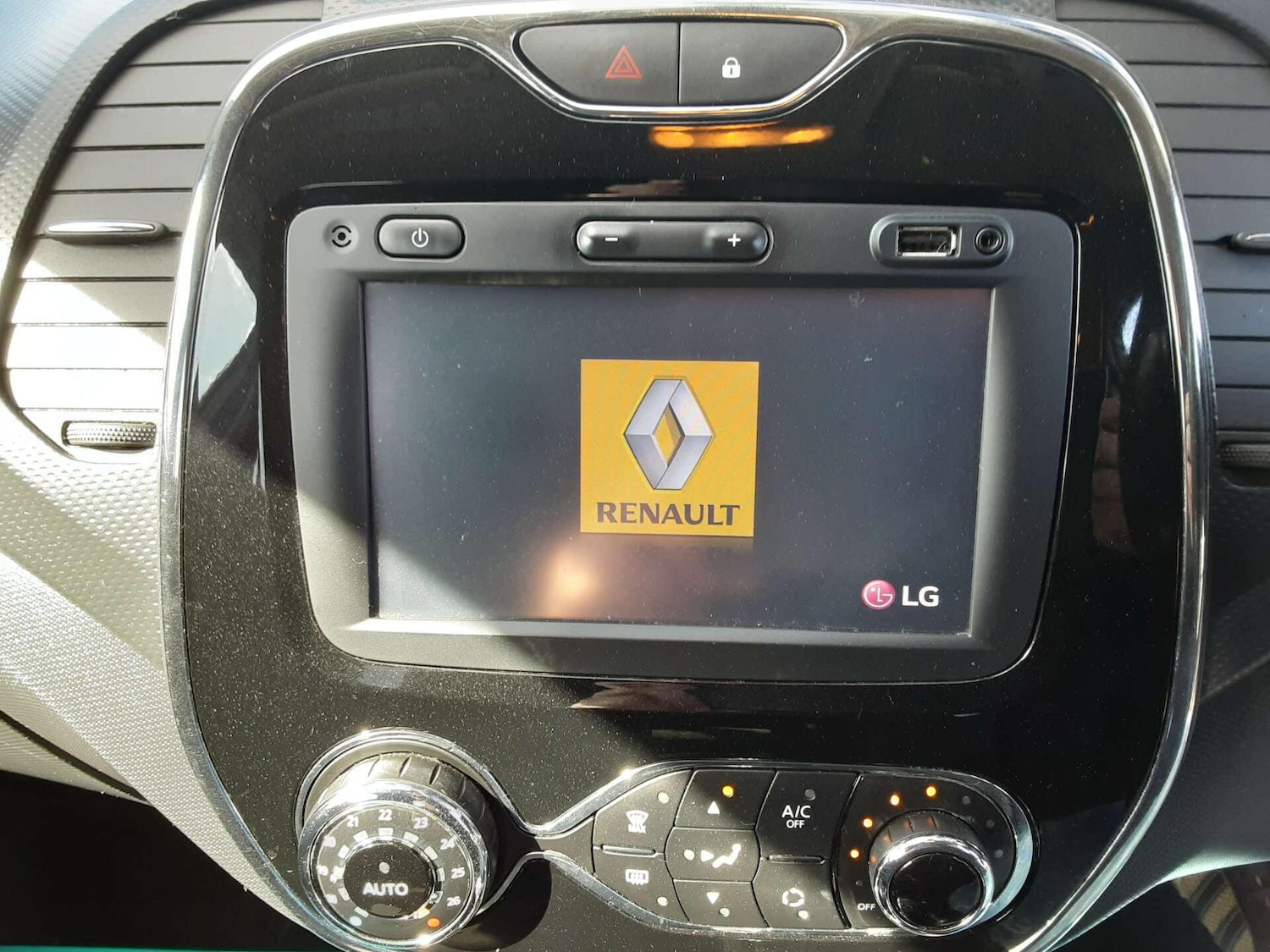 Used Renault Captur 2016 for sale - 78115844: Photo 26