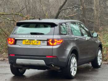 Used Land Rover Discovery Sport 2018 for sale - 74576841: Photo