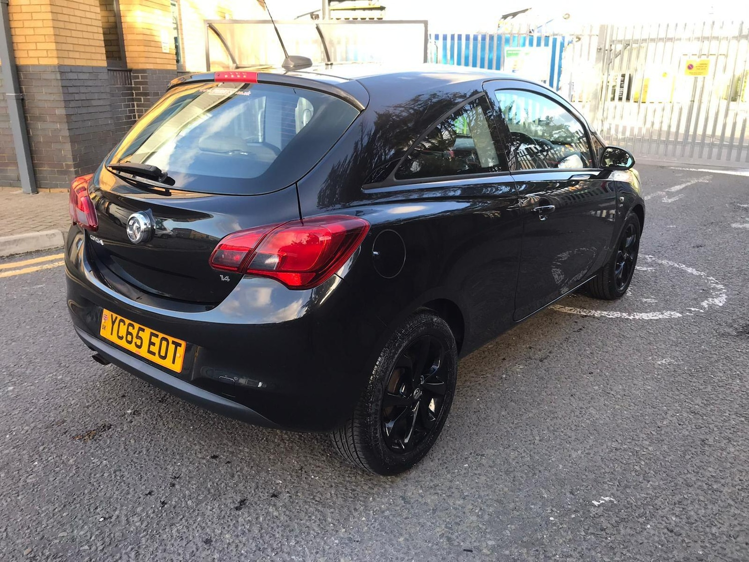 Used Vauxhall Corsa 2015 for sale - 77695469: Photo 3