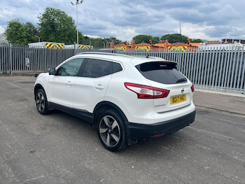 Used Nissan Qashqai 2017 for sale - 78517418: Photo