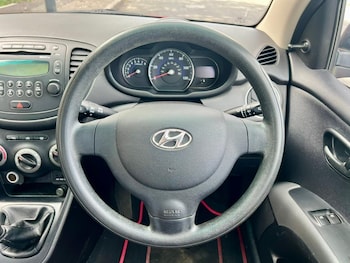 Used Hyundai i10 2011 for sale - 78911702: Photo