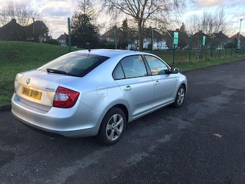 Used Skoda Rapid 2016 for sale - 77267393: Photo