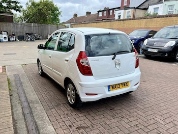 Used Hyundai i10 2013 for sale - 78661517: Photo